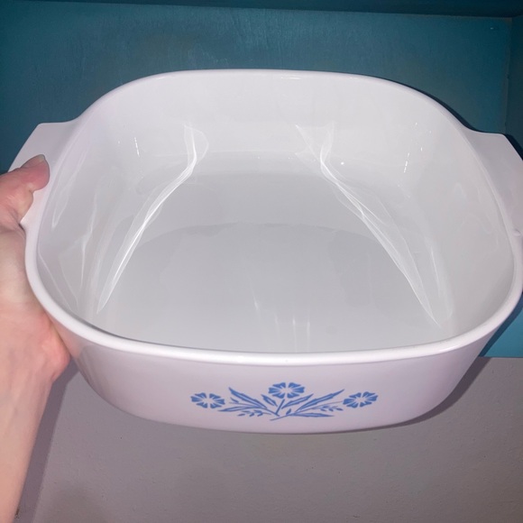 Corning Ware Cornflower Blue 2 piece set with lids! - Picture 4 of 10